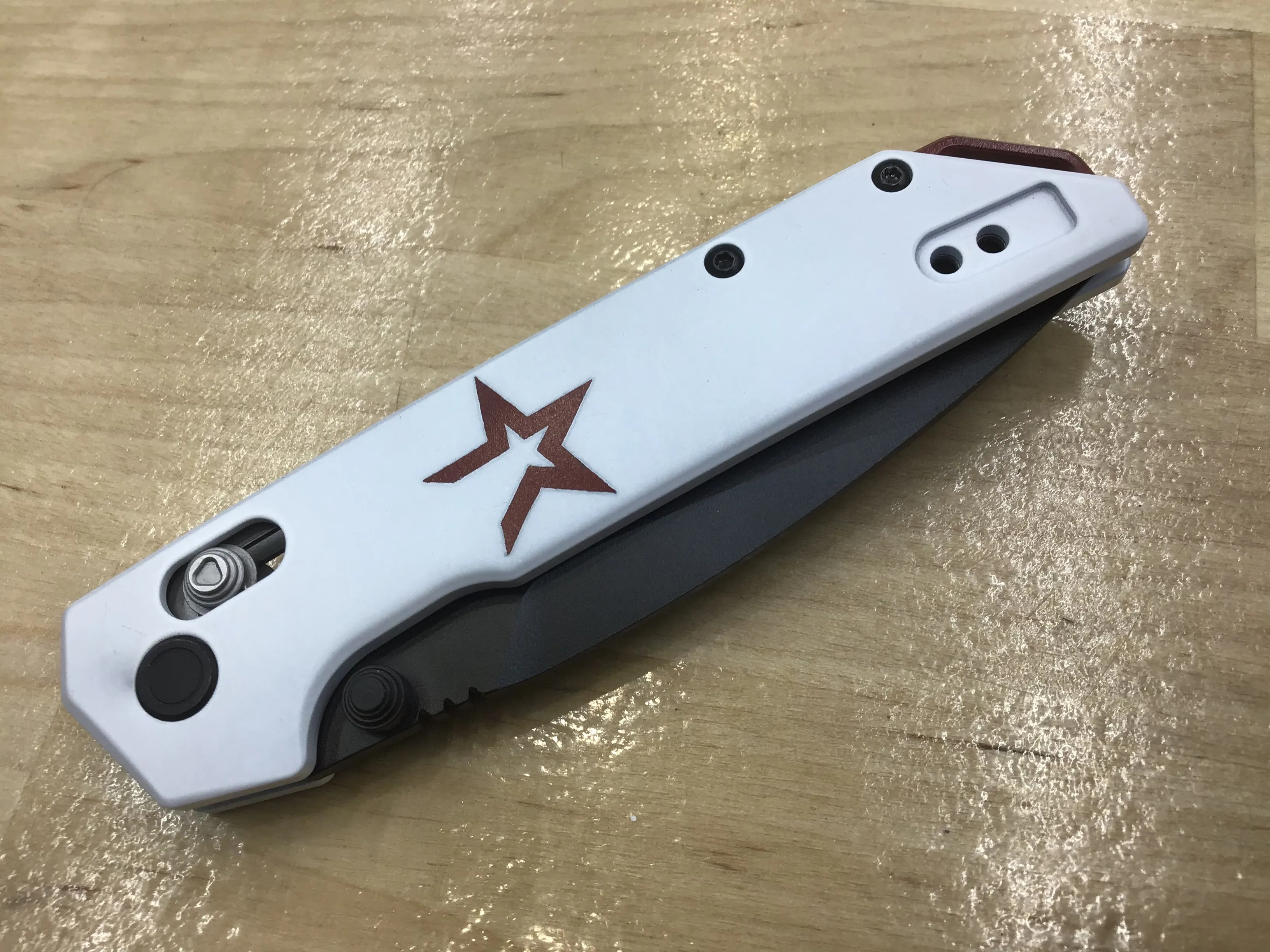 Custom Kershaw Iridium Astros 1990’s Theme D2 Blade Black Cerakote White  Cerakoted Aluminum Handle