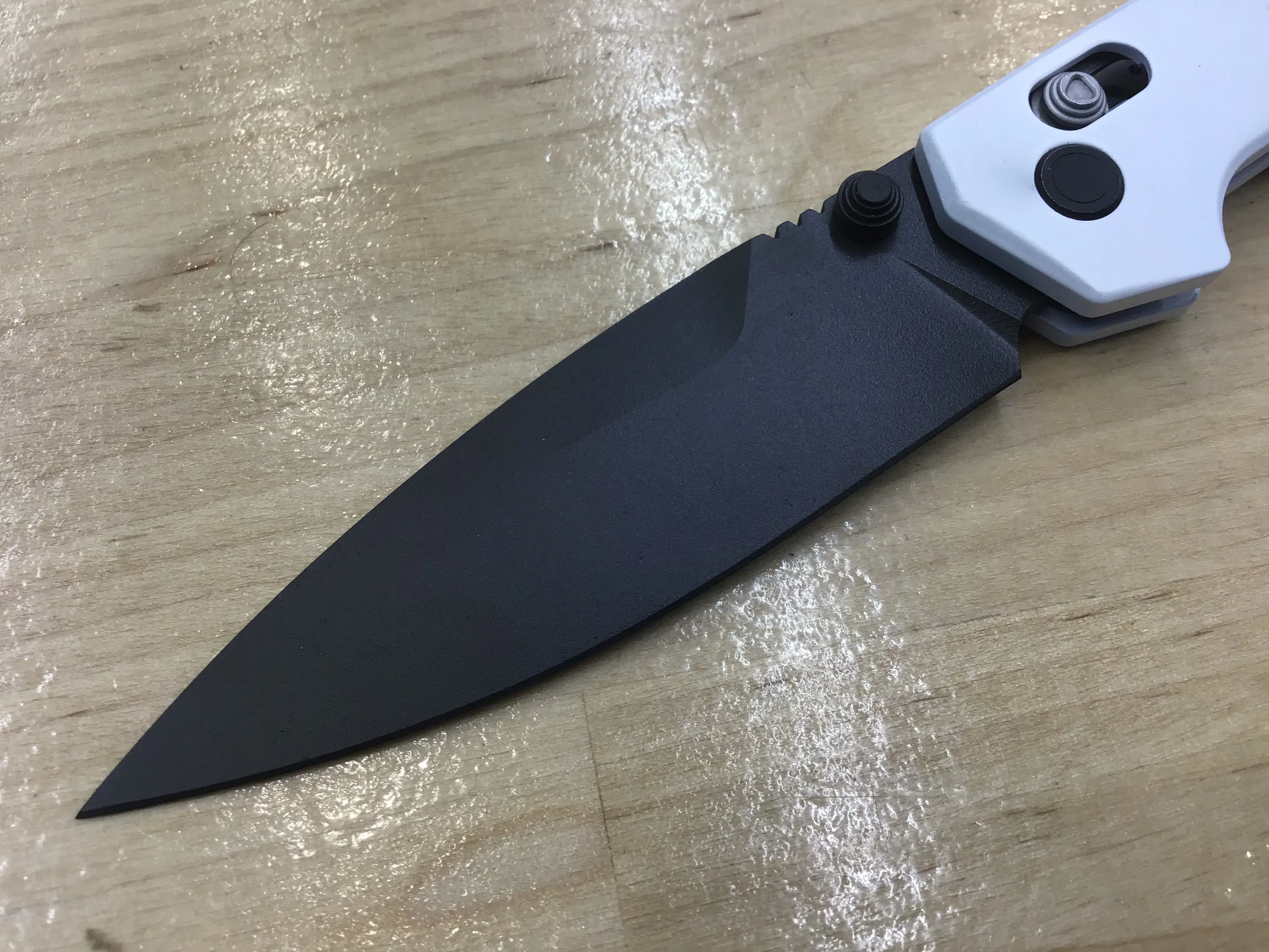 Custom Kershaw Iridium Astros 1990’s Theme D2 Blade Black Cerakote White  Cerakoted Aluminum Handle
