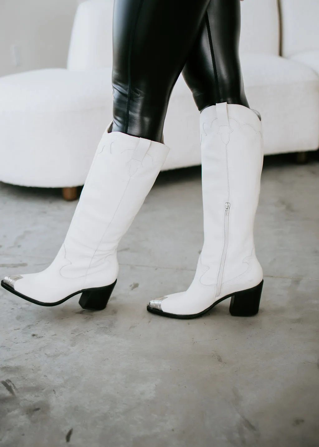 Dolce Vita Kamryn Boots