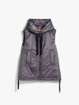grey short gilet in water-resistant