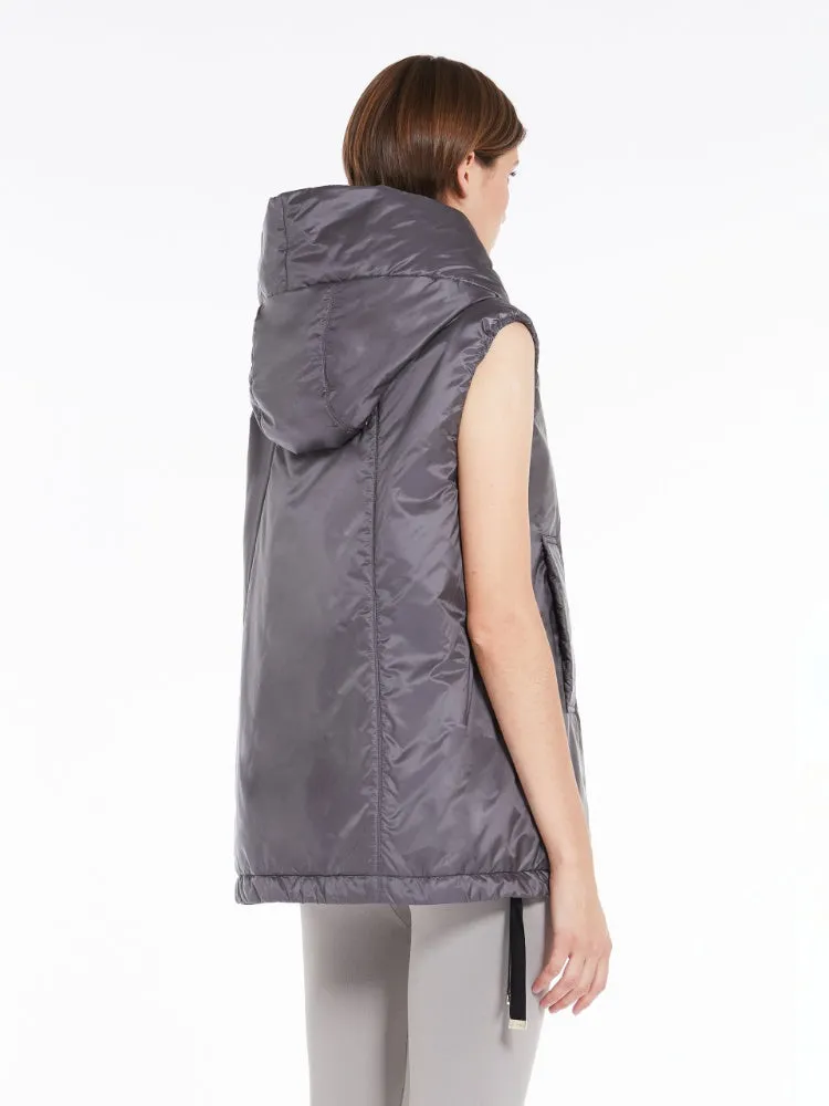 grey short gilet in water-resistant