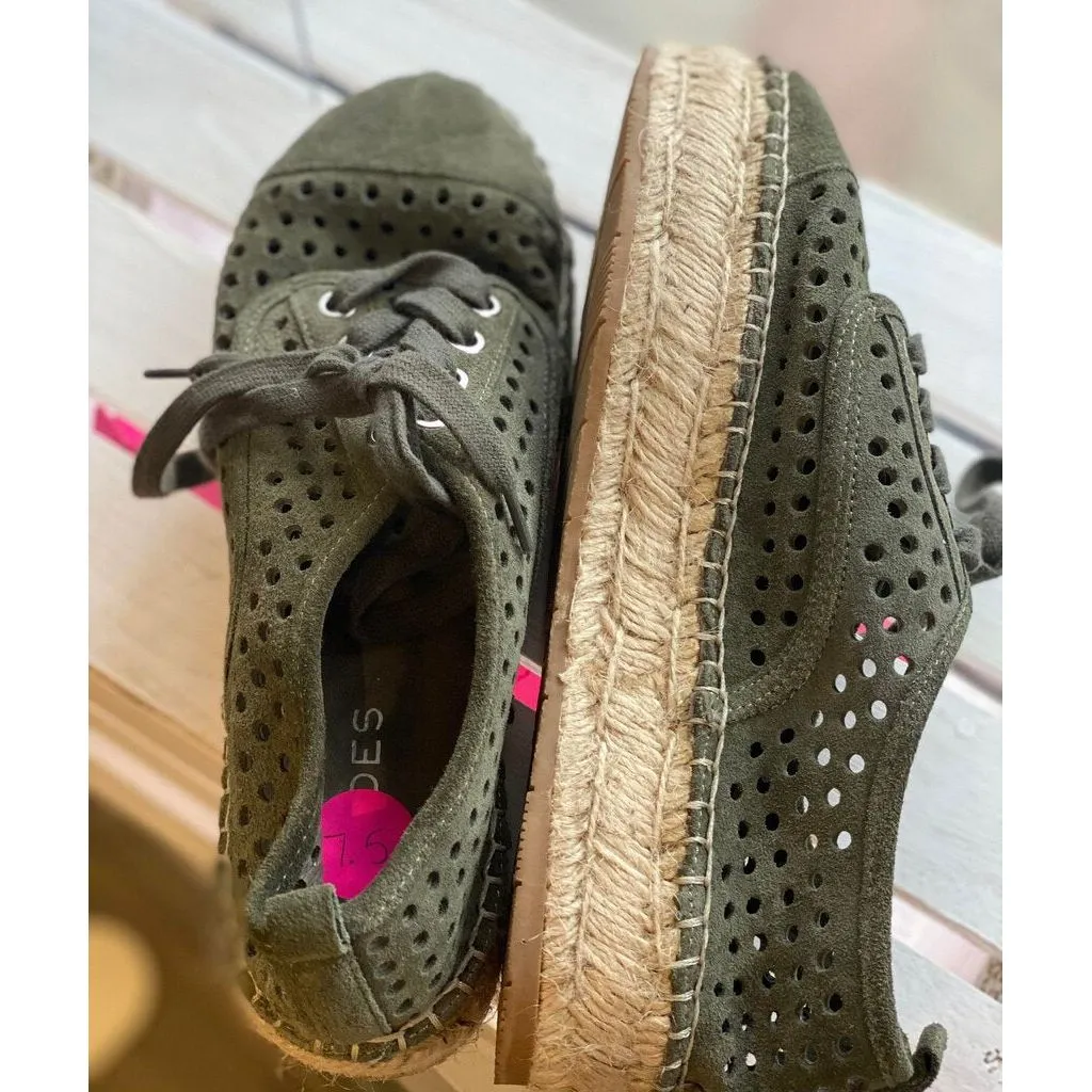 J/Slides Rileyy Espadrille Sneakers - Size 7.5