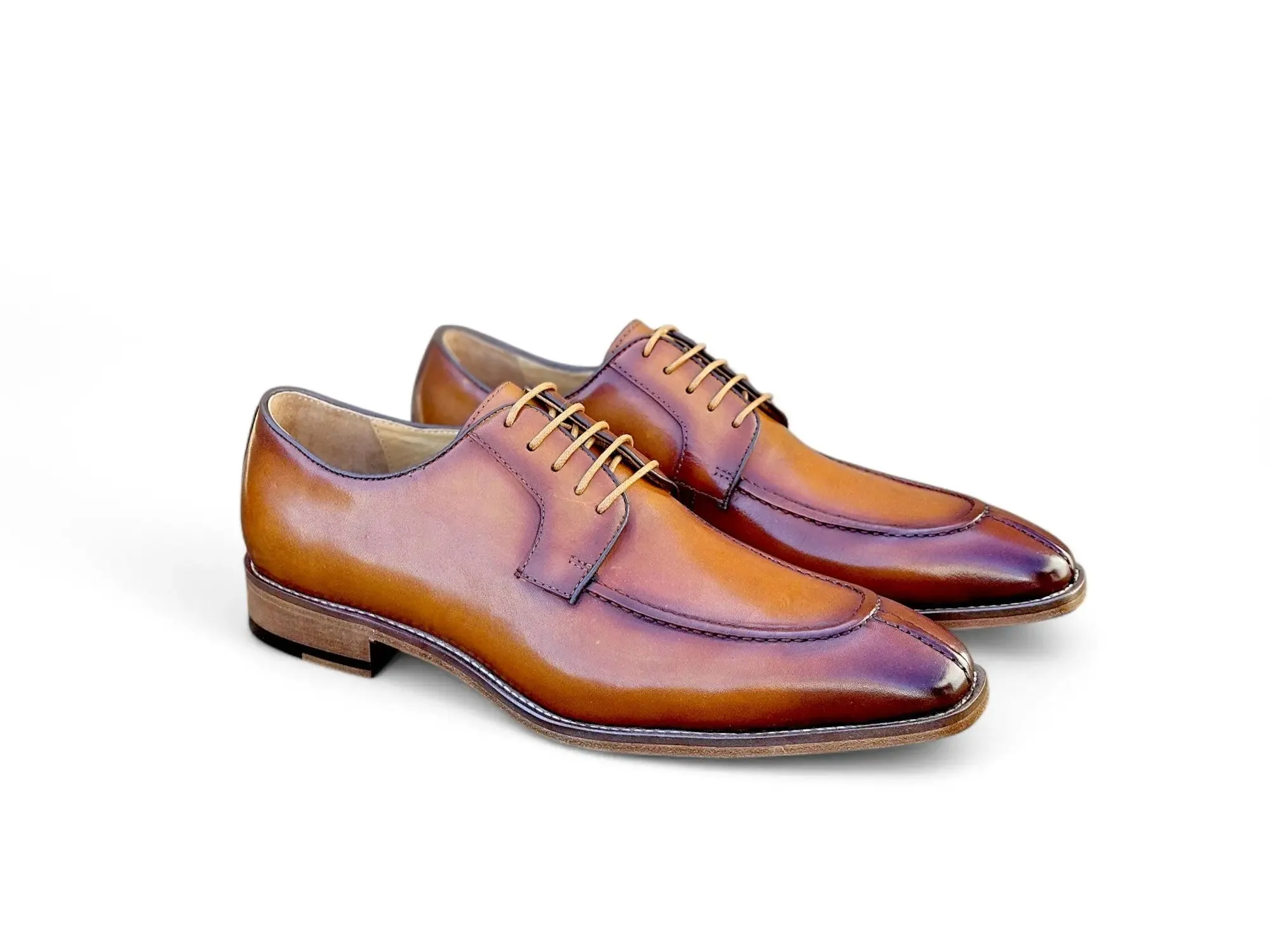 Moc Toe Oxford in Leather Sole