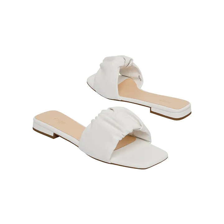 Ruched Smart Slide Sandal BCM 115