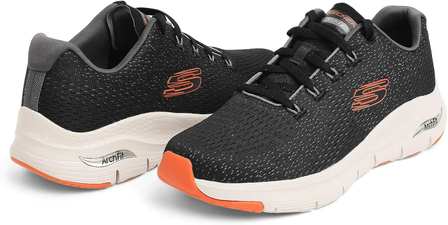 Skechers Men's Arch Fit Takar Sneakers